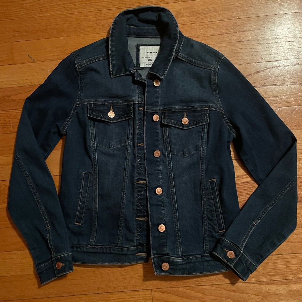 Sonoma jean jacket XS (never worn)